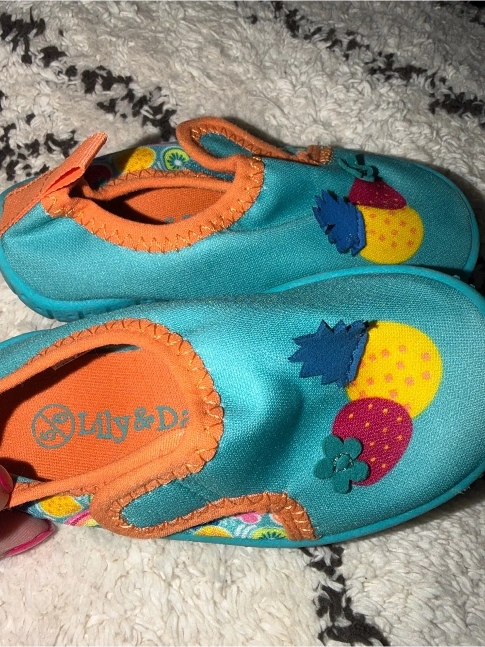 Lily & Dan Kids Aqua Water Shoes Fruit Print Beach Pool Swim Shoes Size 5/6